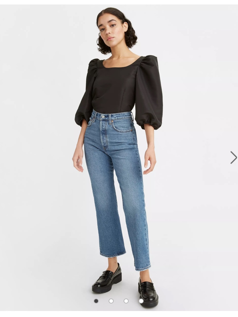 Levi’s Ribcage Cropped Bootcut Medium Wash Sz 28